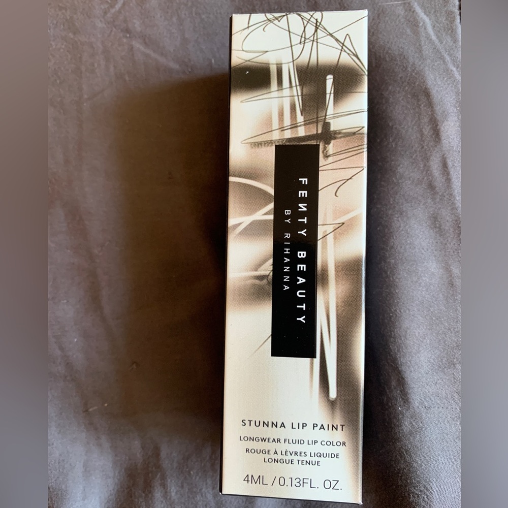 Fenty beauty by Rihanna